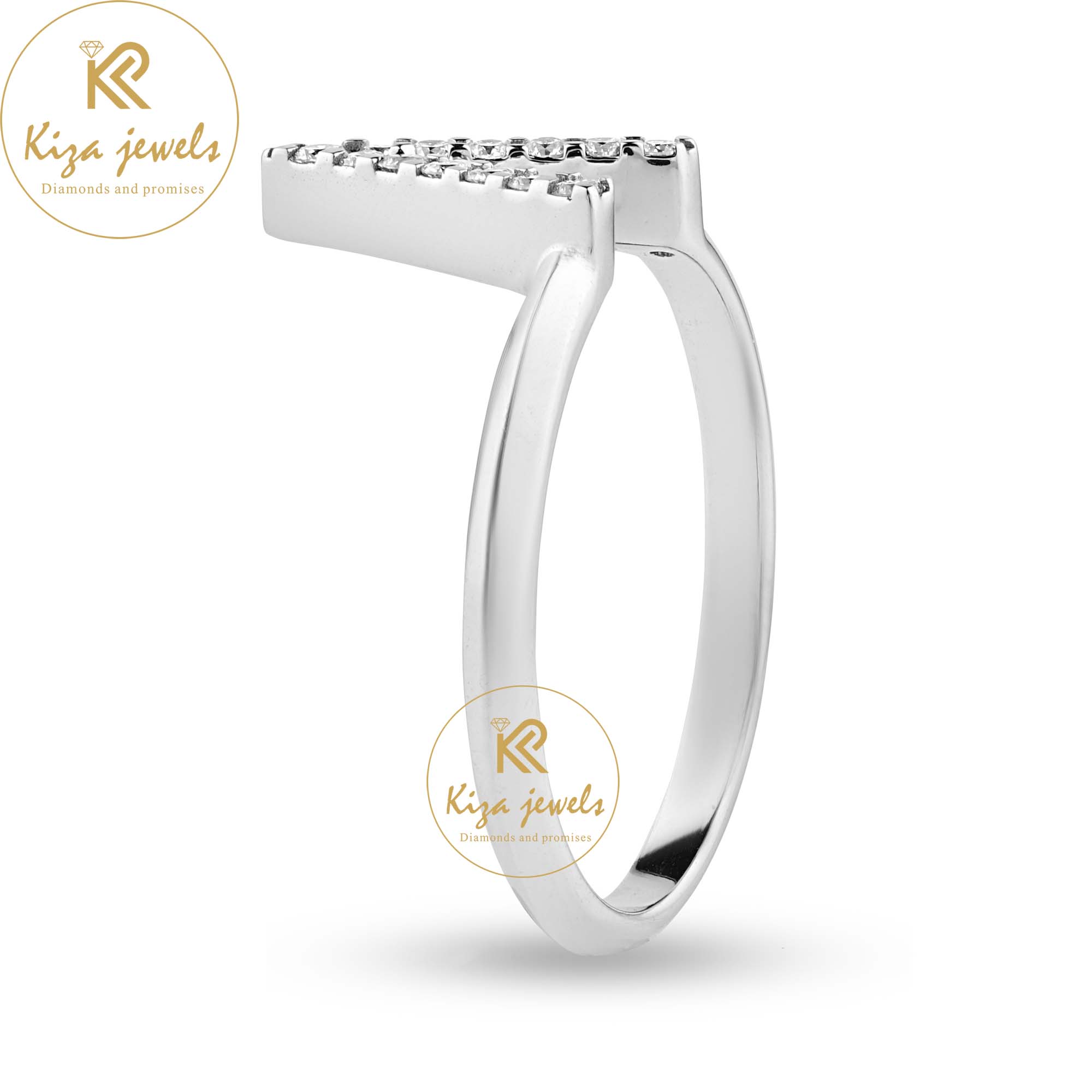 0.094 TDW Round Cut Women's Engagement Diamond Ring