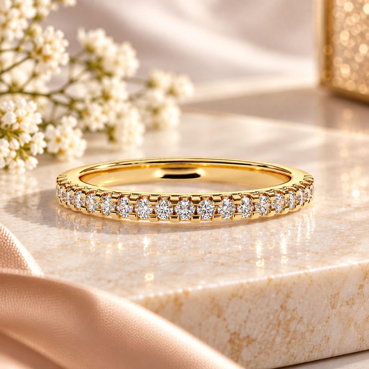 0.22 TDW Round Cut Women's Diamond Minimalist Band