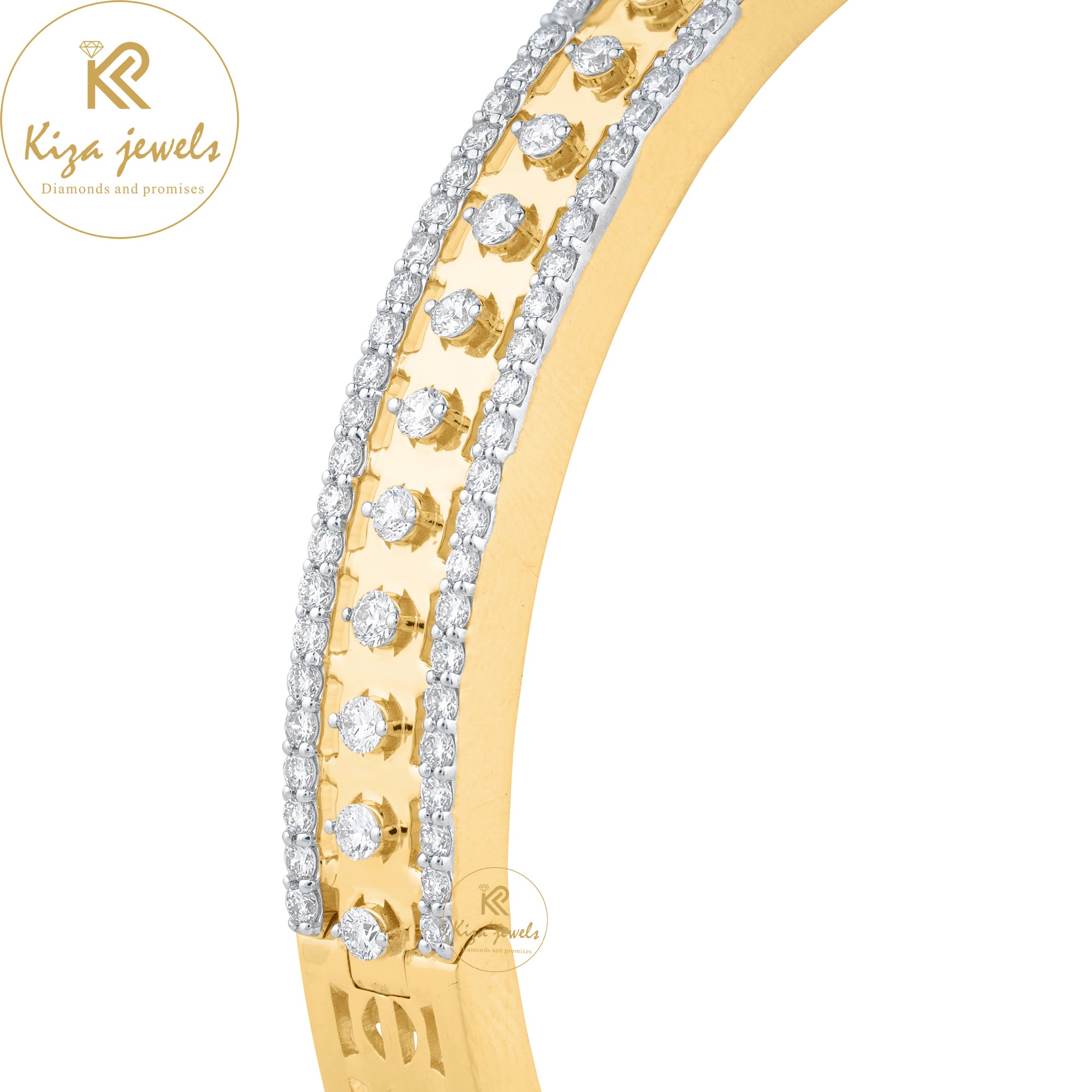 3.04 TDW Round Cut Diamond Bangle Bracelet