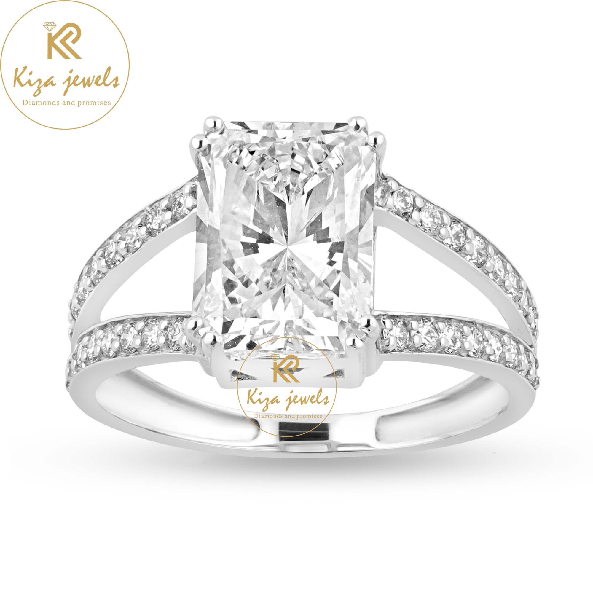 3.25 TDW Radiant & Round Cut Women's Engagement Diamond Ring