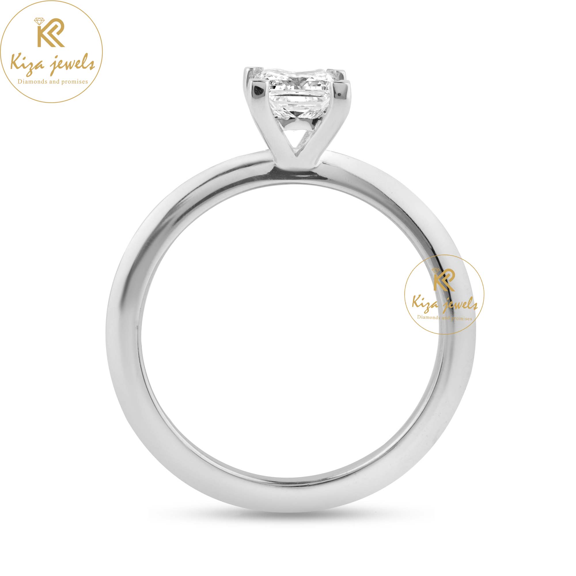 0.75 TDW Princess Cut Women's Diamond Solitaire Ring