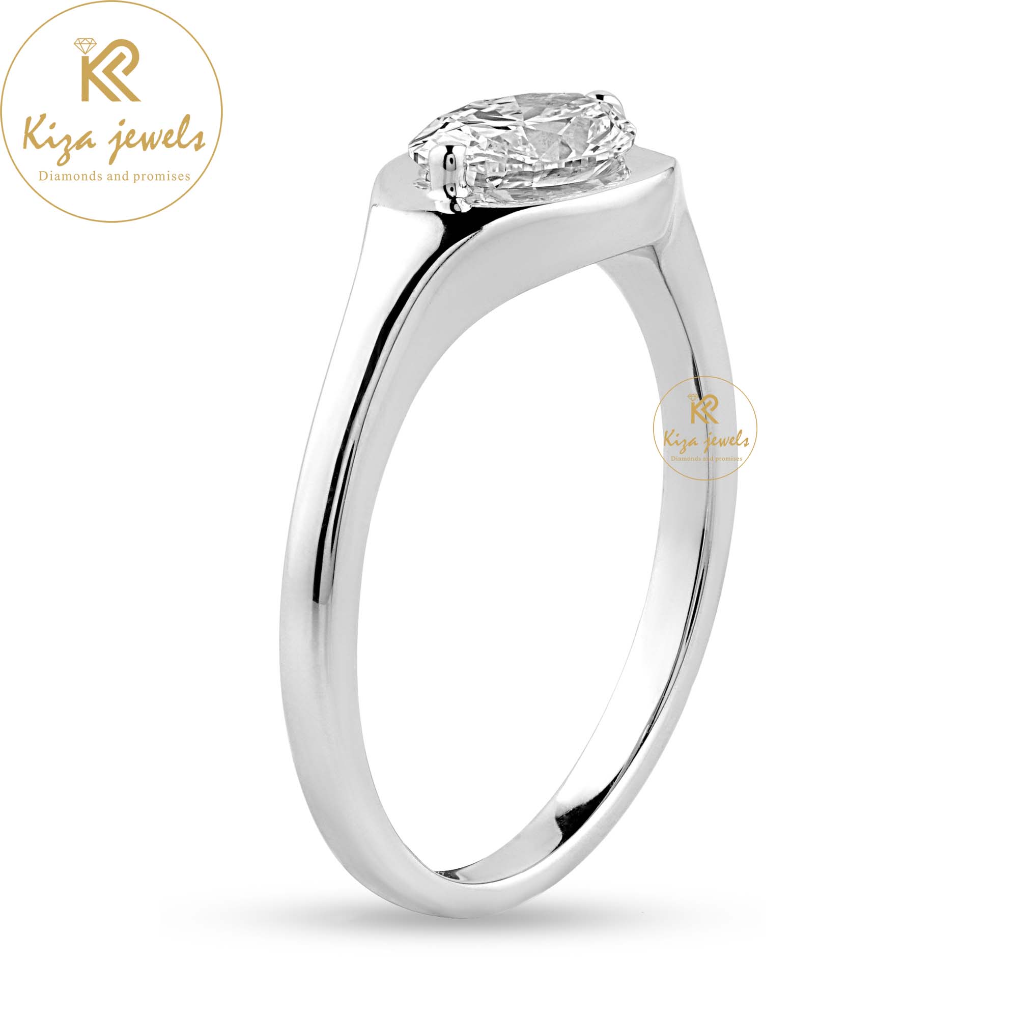 0.95 TDW Oval Cut Women's Solitaire Diamond Ring