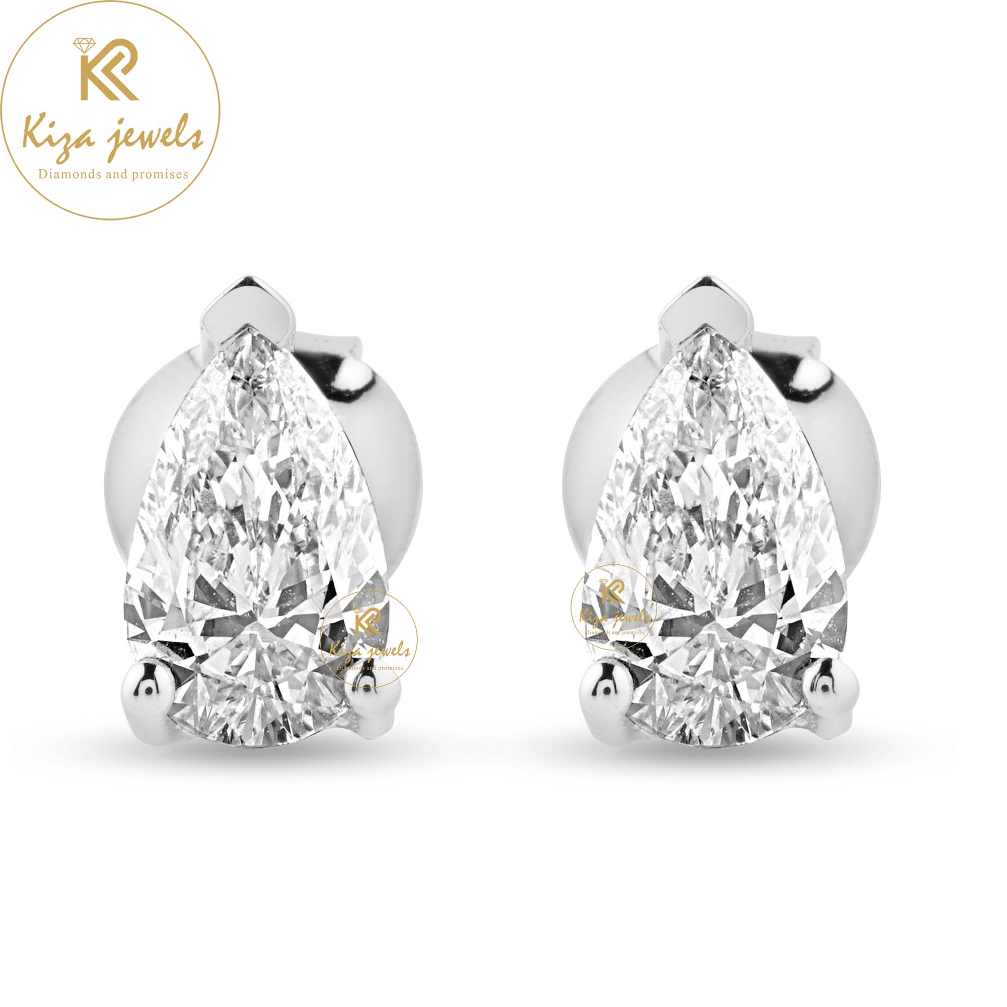 0.90 TDW Pear cut Diamond Stud Earring