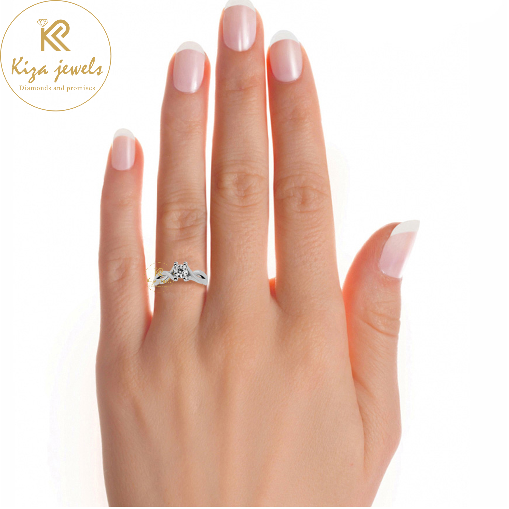 0.47 TDW Round Cut Diamond Women's Solitaire Ring