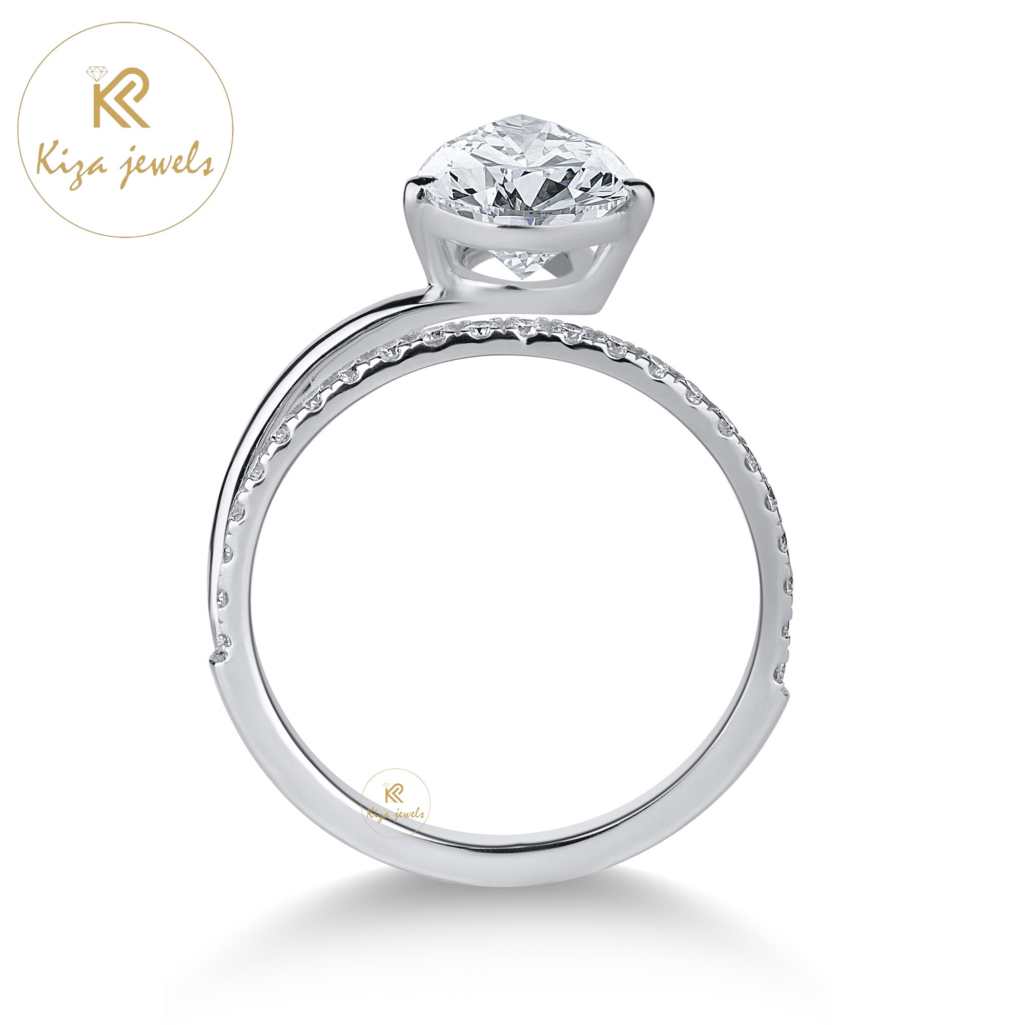 2.67 TDW Pear & Round Cut Diamond Women's Engagement Ring