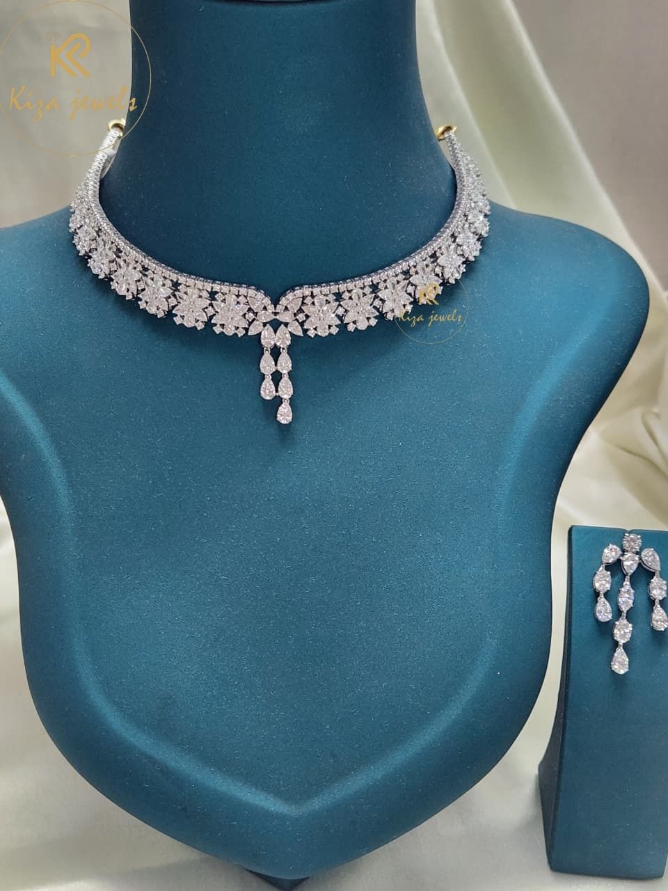 35.30 TDW Multi-Shape Diamond Necklace